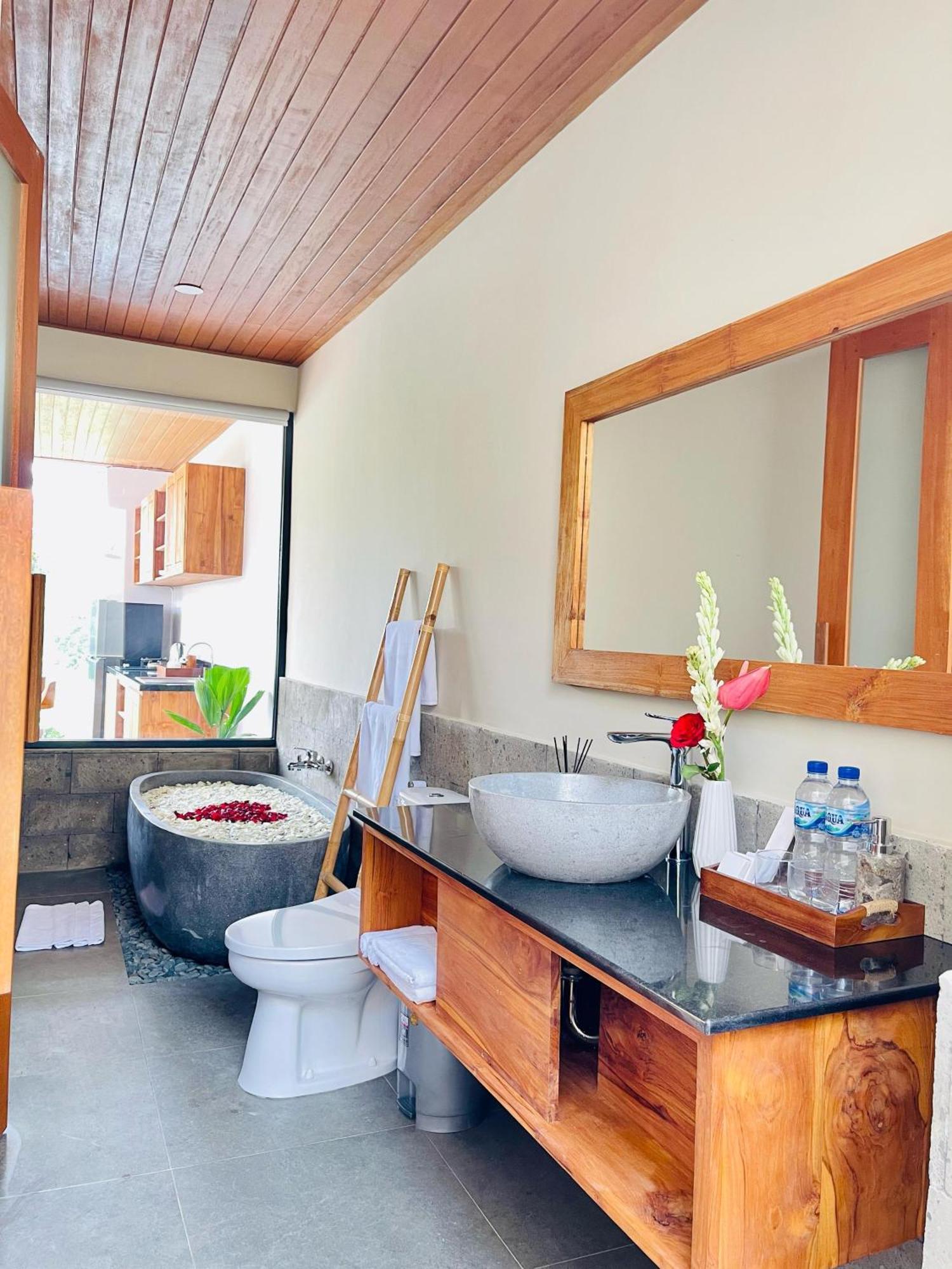 The Madawa Suites Ubud Zewnętrze zdjęcie